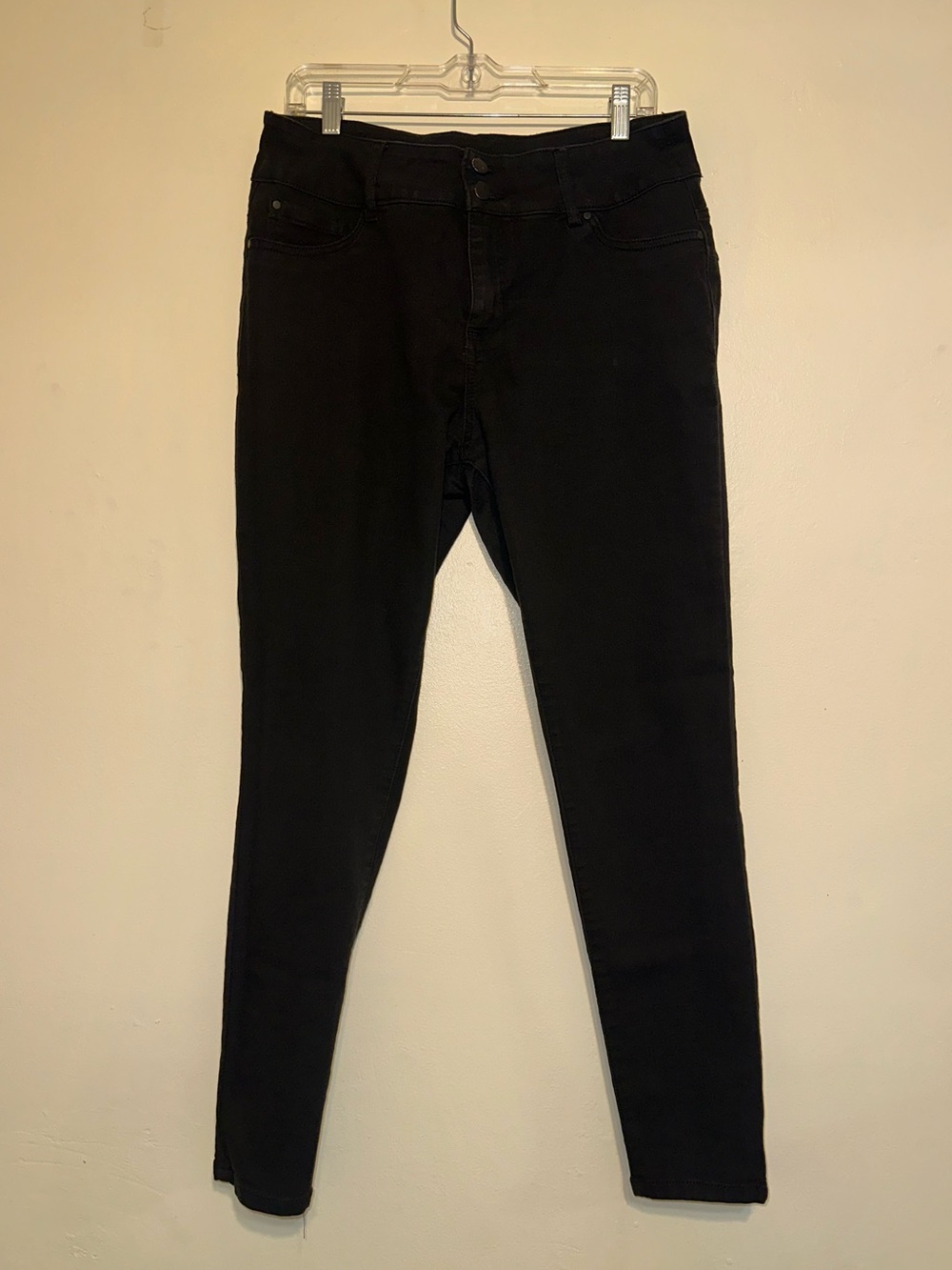 💛3 for $36💛 d. jeans Black Skinny Jeans w/ Built-In Waist Trainer!